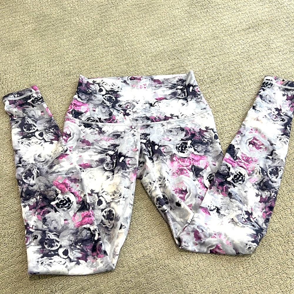 Lululemon high waisted leggings in fairly good condition